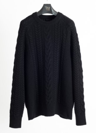 Raglan multi cable sweater black [품절 임박]